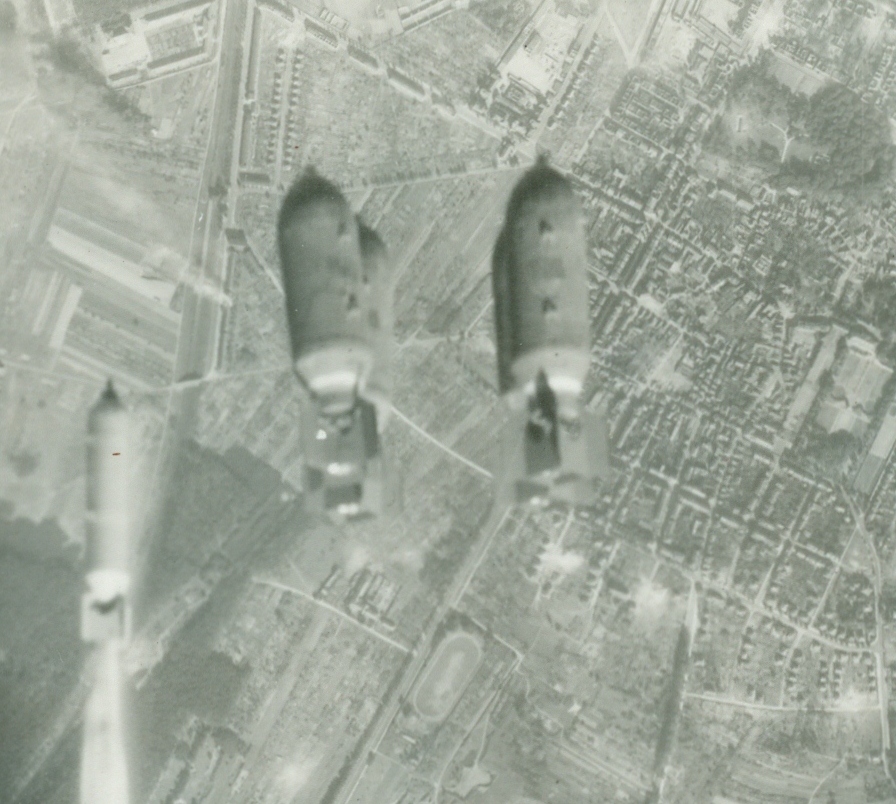 19440913 Bombing (3)
